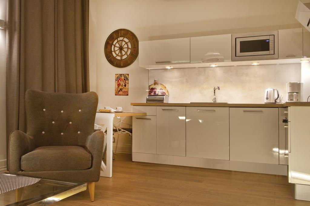 Patio Apartments - Old Town 그단스크 객실 사진